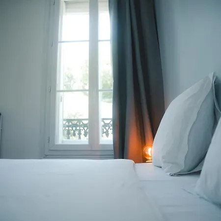 La Maison Sur La Loire A Deux Pas Du Coeur De Tatil Evi Tours