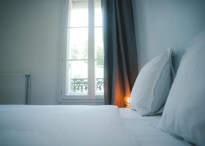 La Maison Sur La Loire A Deux Pas Du Coeur De Tatil Evi Tours