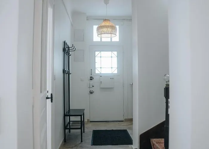 La Maison Sur La Loire A Deux Pas Du Coeur De Tours